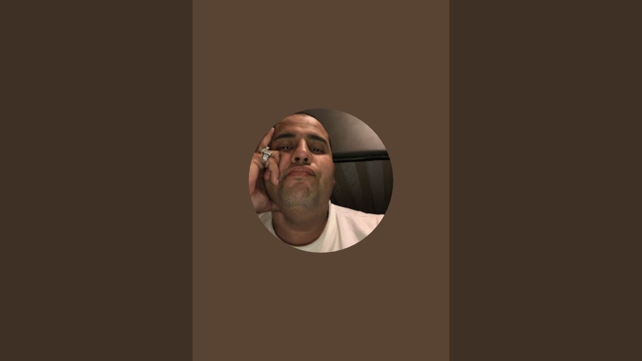 Omarthecrowbar is live!
