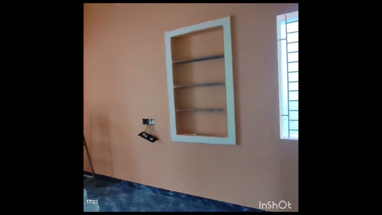 குமராபாளையம் வட்ட மலை பின் புறம் புதிய வீடு 