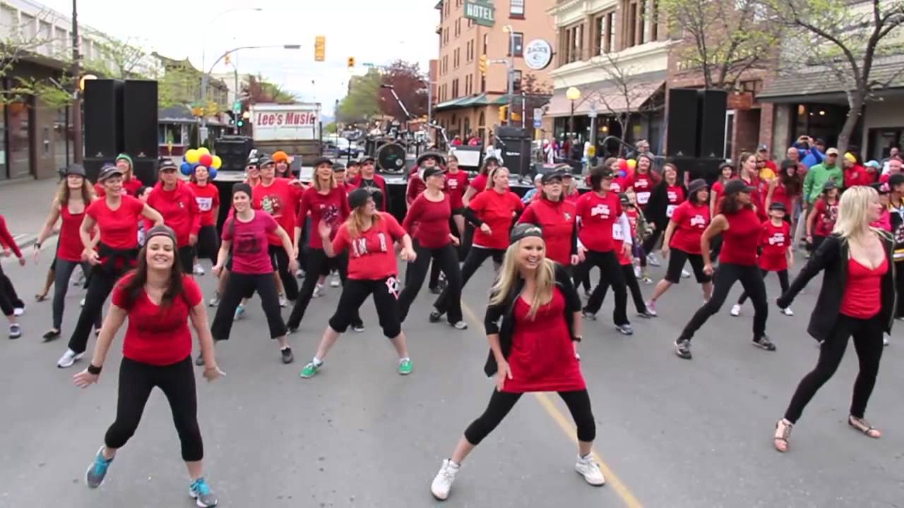 Dont Stop The Party Flashmob Pitbull Shift Enterprises Let's Move Studio Boogie The Bridge 2013