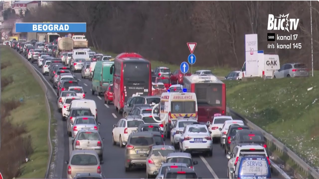 Velike gužve na moto-putu: Kilometarske kolone!