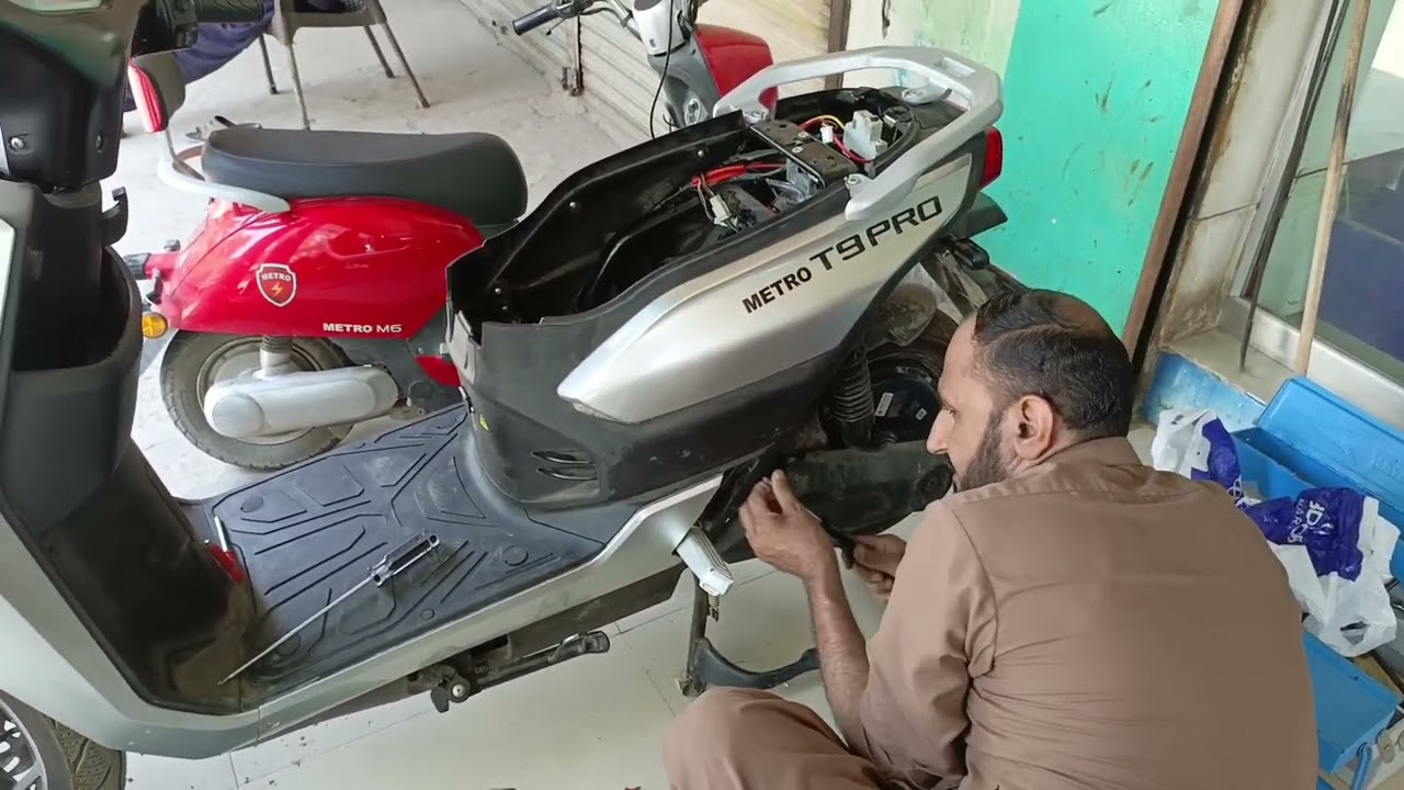 Final fitting (Replacing batteries) METRO T9 PRO PART 2