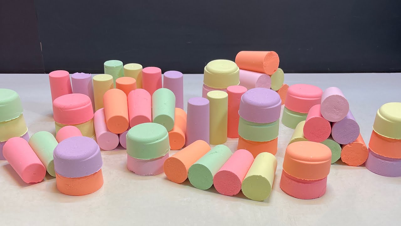 The soothing crushing of baking soda with bright and neon colors