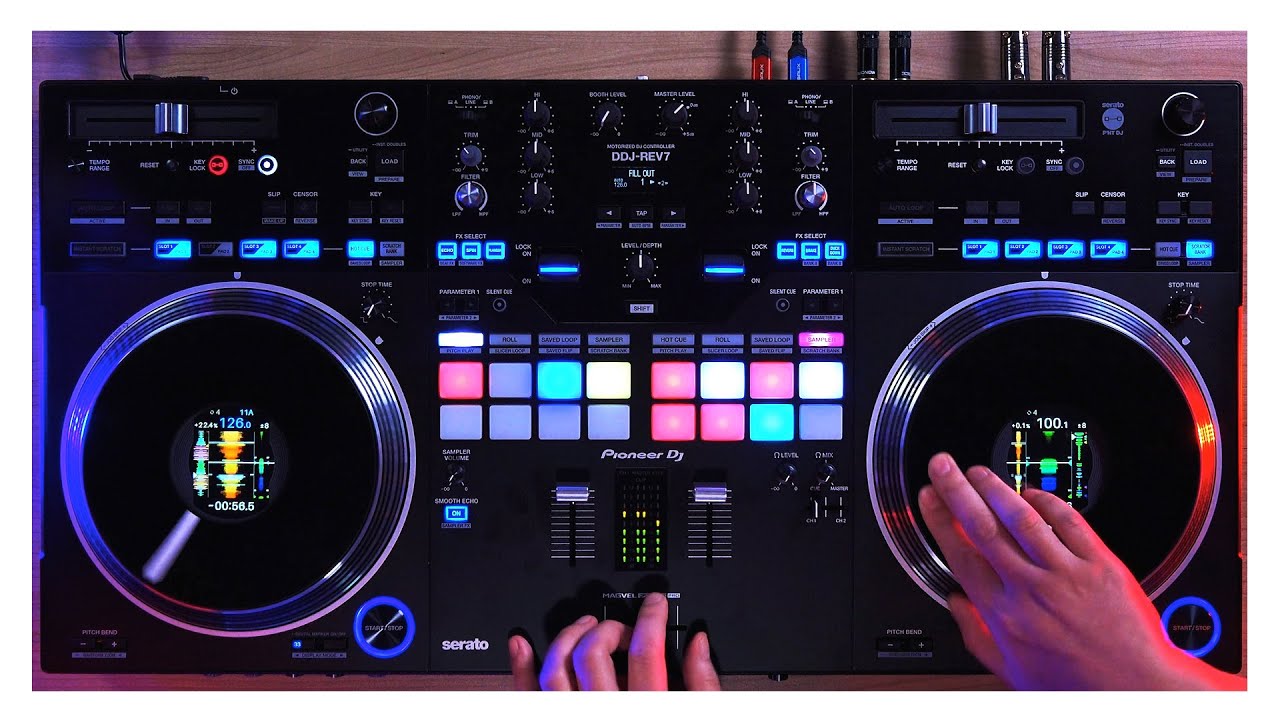 DDJ-REV7: Performance Club Mix