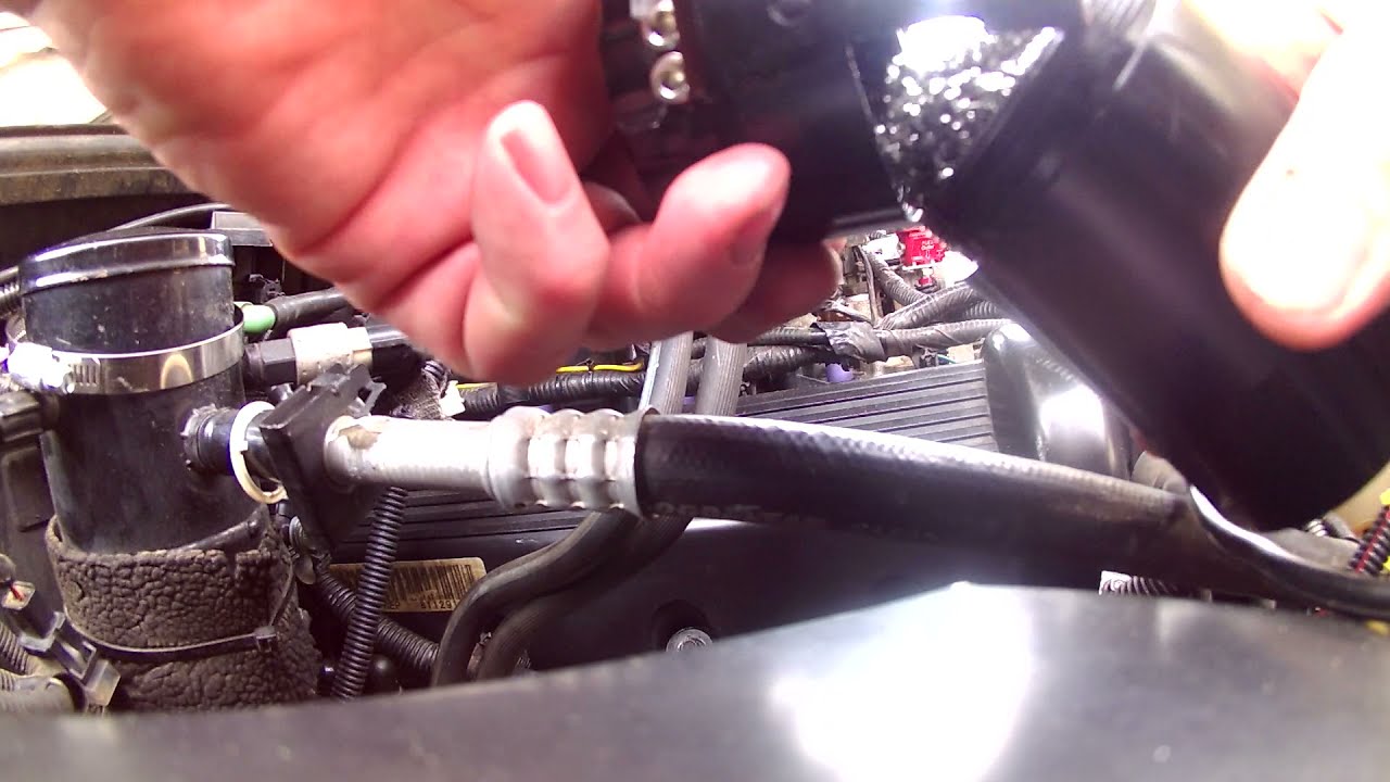 Oil catch can on 4.6L 2v Town car