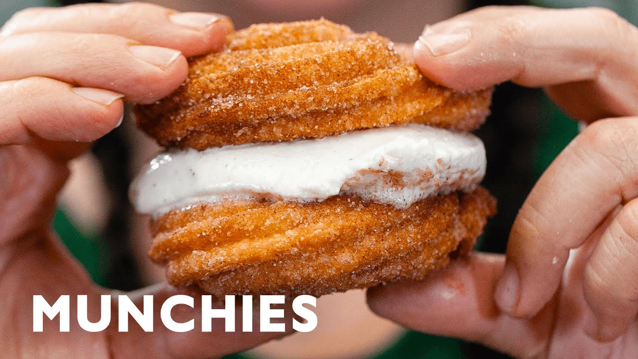 How To Make Churros With Caramel Sauce