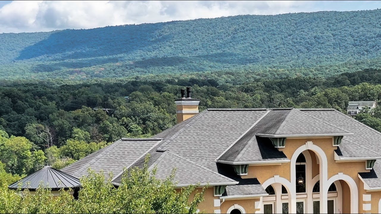 Maple Crest, New Market, Virginia