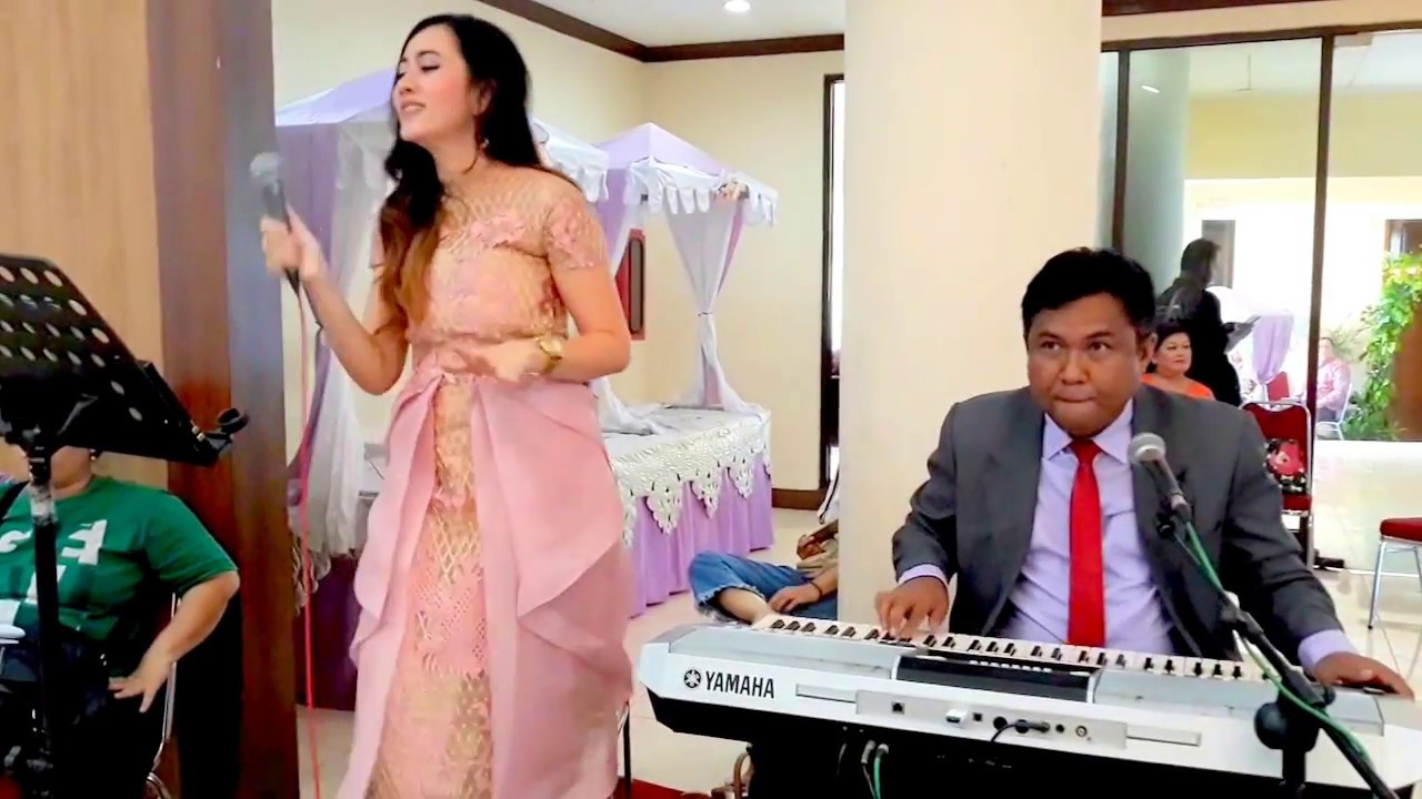 Organ Tunggal Jakarta# Alusi Au--Cover  Batak Song 