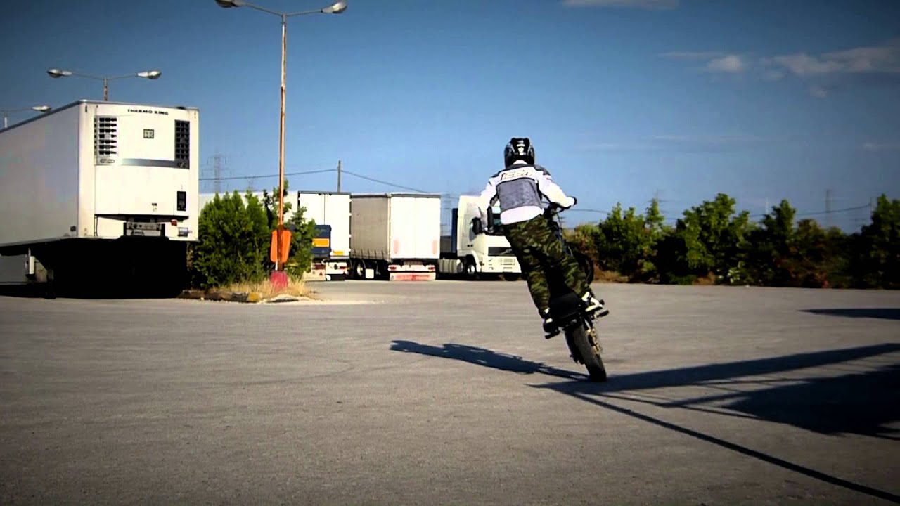 Chris Junior Trikala Stunt