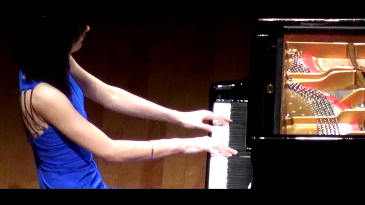 Alice Sara Ott plays Chopin's Prelude Op. 28, No. 15 