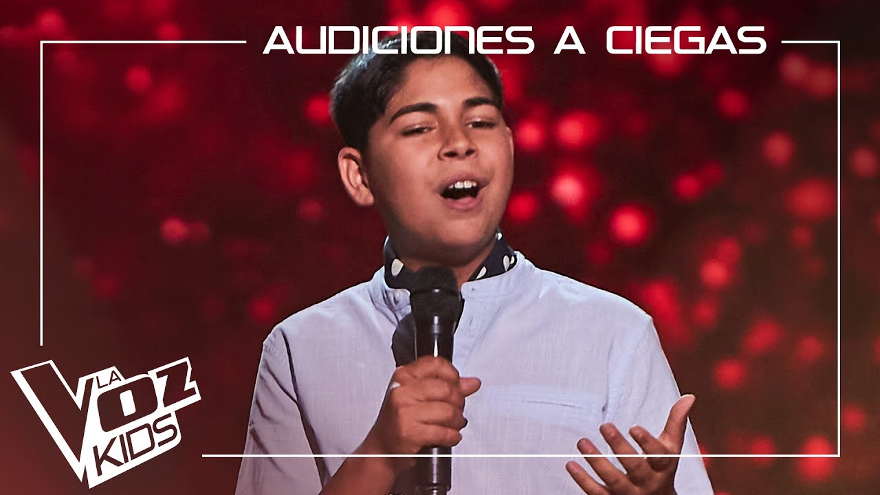 Rafael Amador canta 