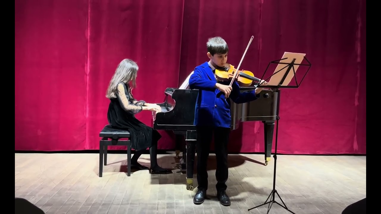Spulber Edmond (violin) & Spulber Elysia (piano) - Astazi s-a născut Hristos, Jingle Bells