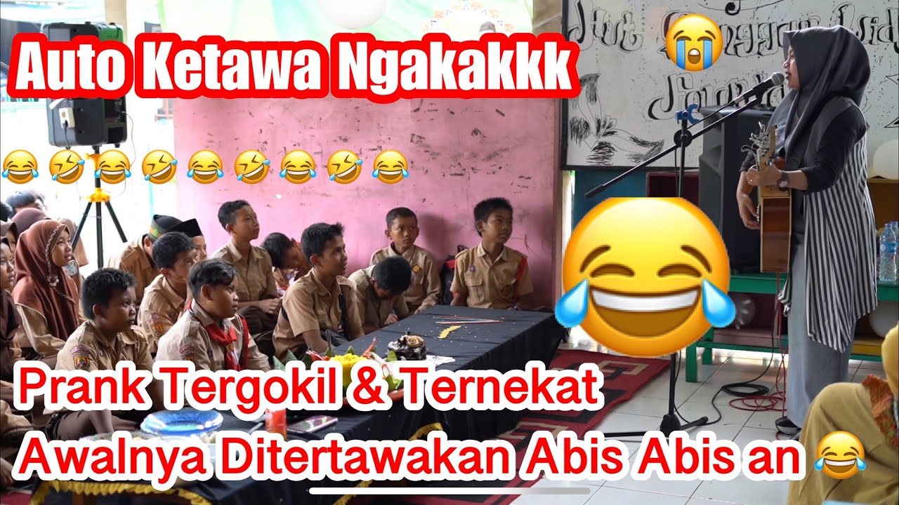 Auto Ketawa Ngakak 1 Sekolah 😂 Prank Tergokil & Ternekat !!! Diketawain Abis Abis an 😂