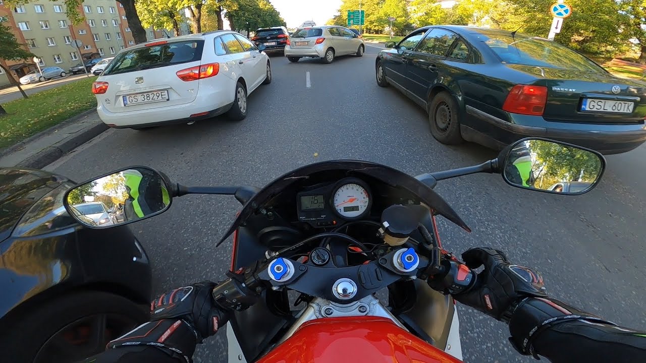 Yamaha r6 rj03 Onboard trasa + miasto