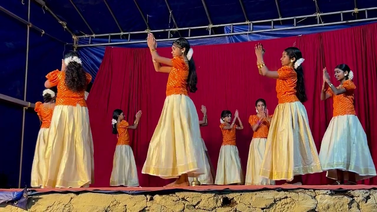 Children Thiruvathira lead by nss balasamajam@puthoorpilly temple festival #thiruvathira 