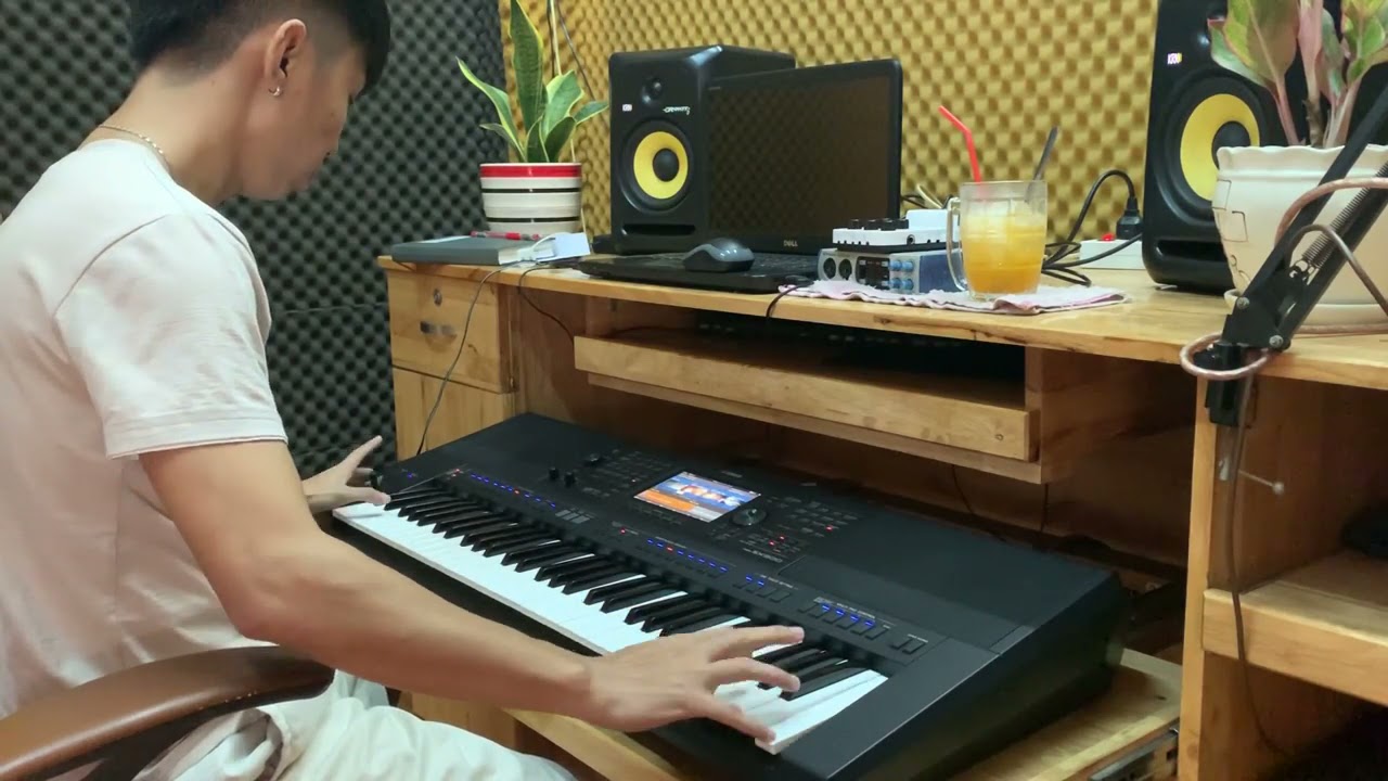 Em Sẽ Là Người Ra Đi   Cẩm Ly x KBN ll Slowrock V9 Sample KBN