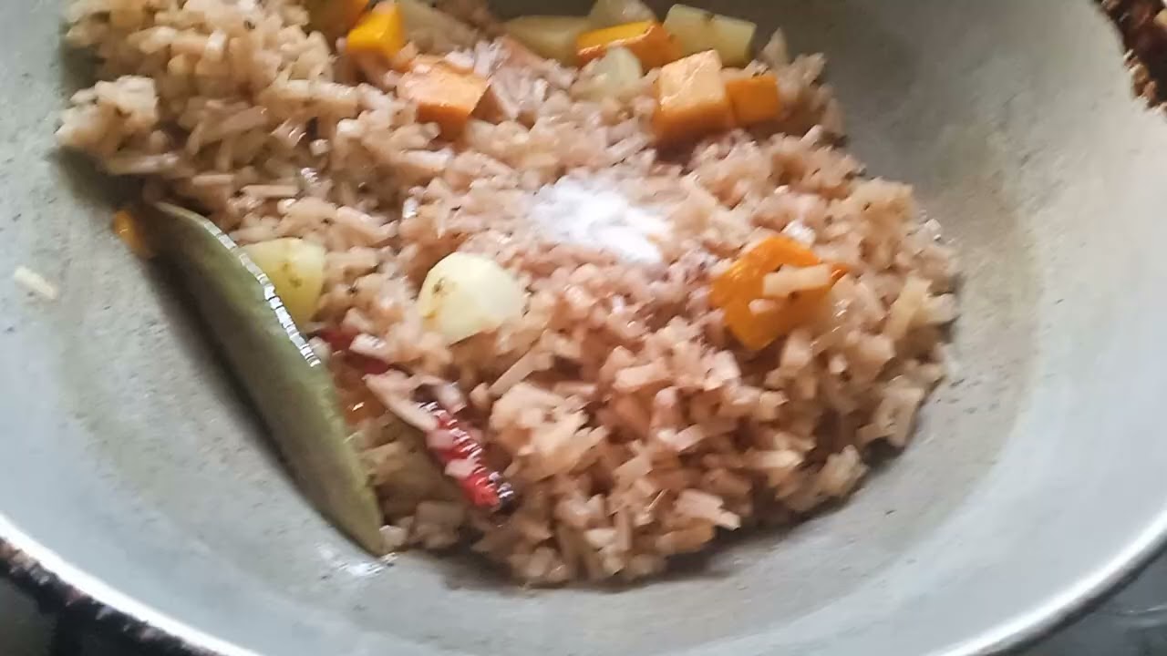 নিরামিষ ভারালি ঘন্ট রান্না। 