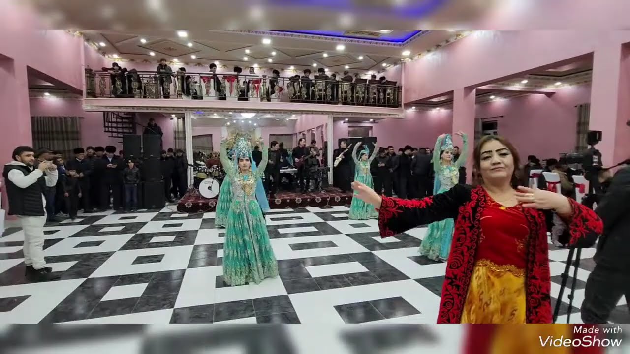 Искандар Каландаров & Хусейн Вализод. гр Икбол. Дар Истаравшан