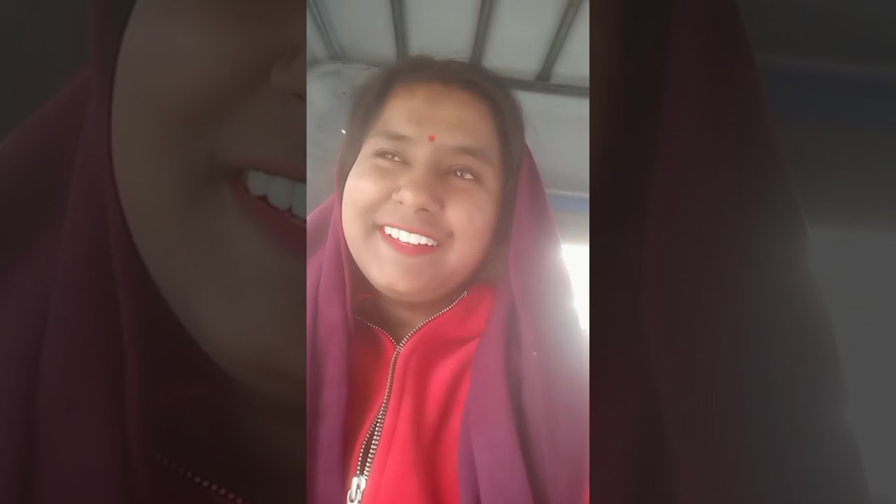 Aaj me bhot diyo m ghar se bhar nikli rewari 