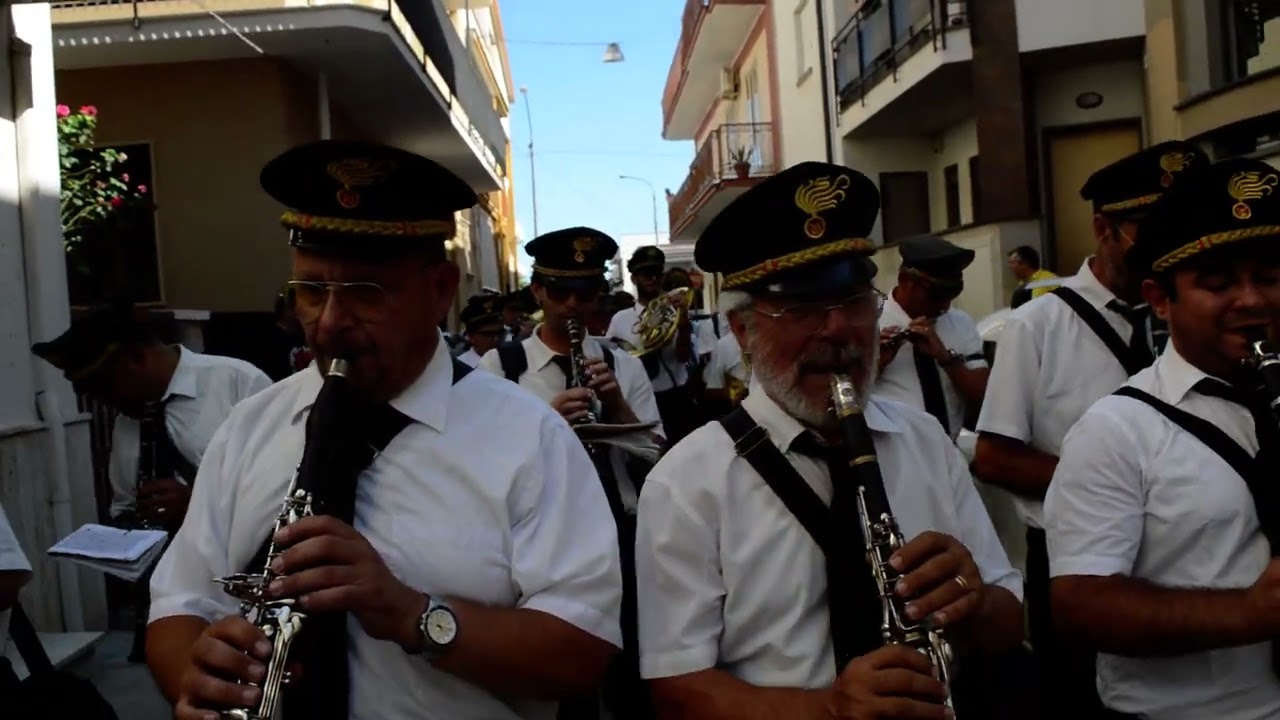 Banda di Conversano Piantoni - Marcia Amici Veri - Madonna degli Angeli 1/8/23 Cassano delle Murge