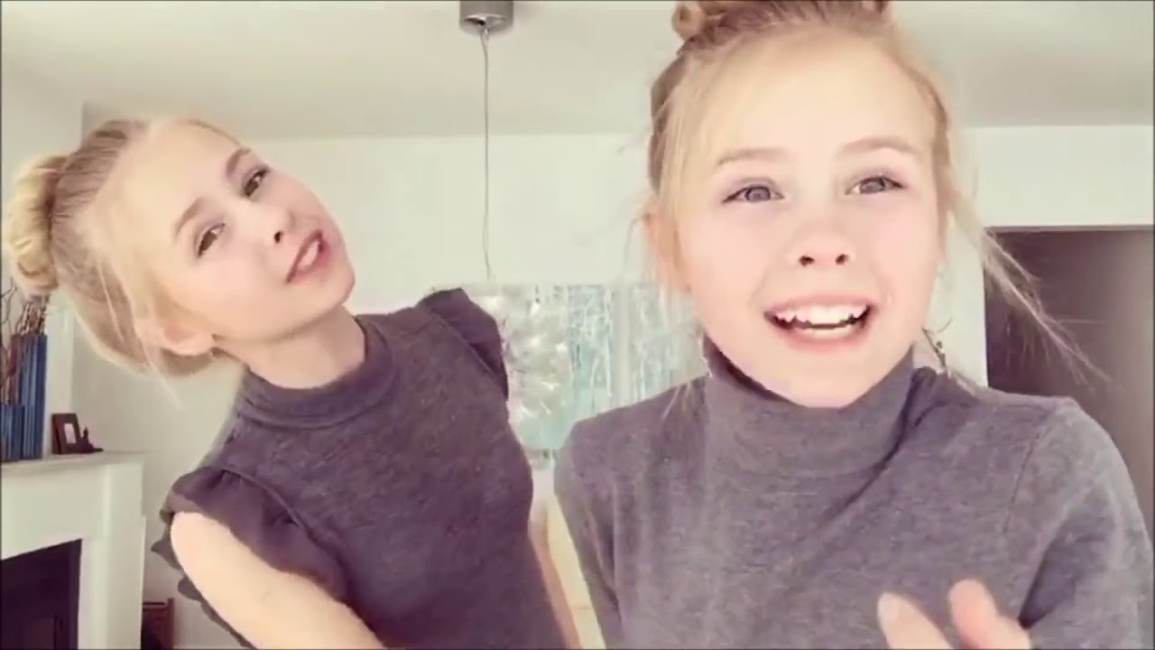 ♥️Iza and Elle  Twins Musically Videos Compilation 2018
