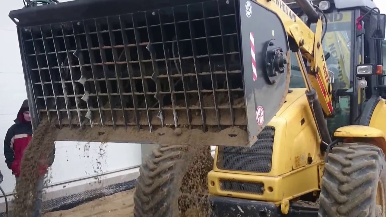 Mieszalnik do betonu - rozsypywanie mieszanki p&oacute;łsuchej, podsypka pod bruk