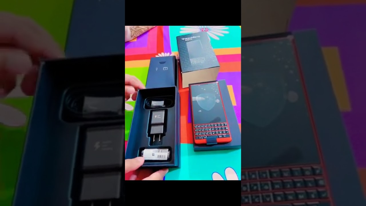 Blackberry Key2 Red Edition Unboxing 2022
