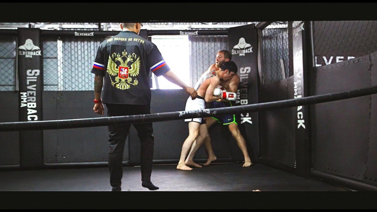 настоящие бои во Вьетнаме / тренер выступает по MMA