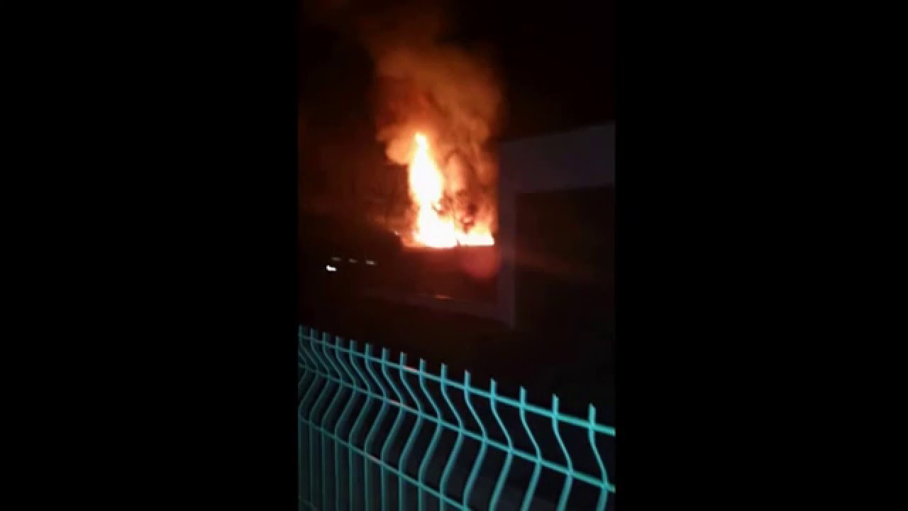 Feu camp de roms Grenoble, Isère