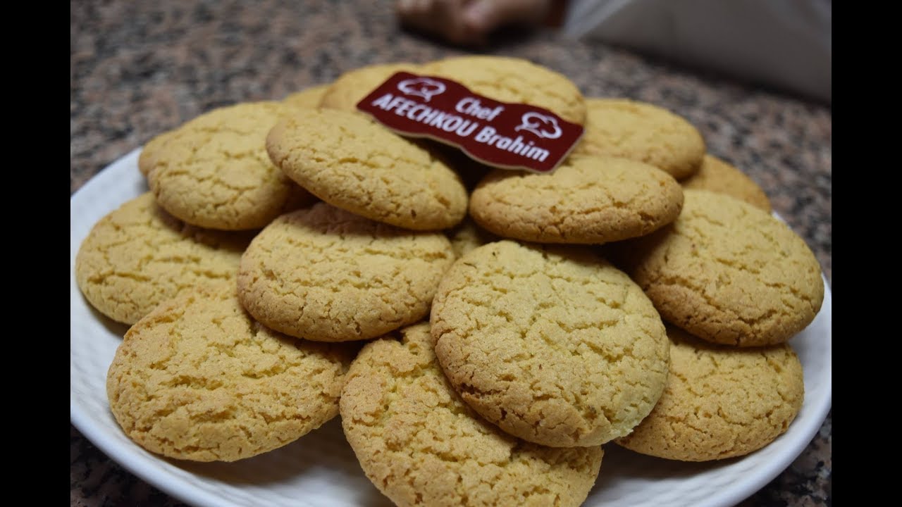 حلوى سهلة ولذيذة بنكهة الحامض و بدقيق الحمص من أروع ما يكون 😍