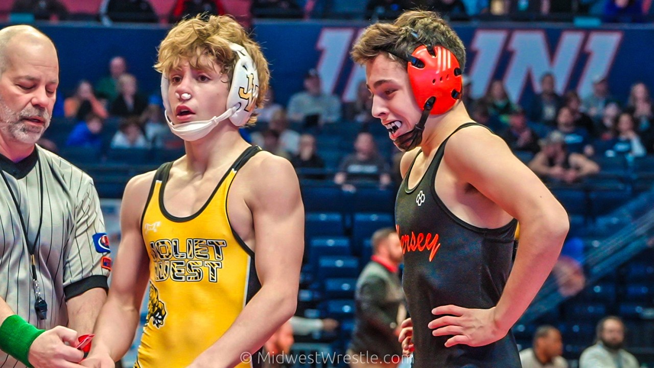 126 3A – Carson Weber {G} of Joliet West IL vs. Maksim Mukhamedaliyev {R} of Hersey IL