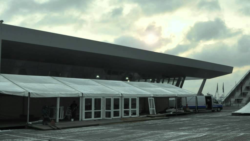 Lotsenb&uuml;ro Eventausstattung Zeltverleih Mietm&ouml;bel Zeltaufbau Hamburg Cruise Center Altona