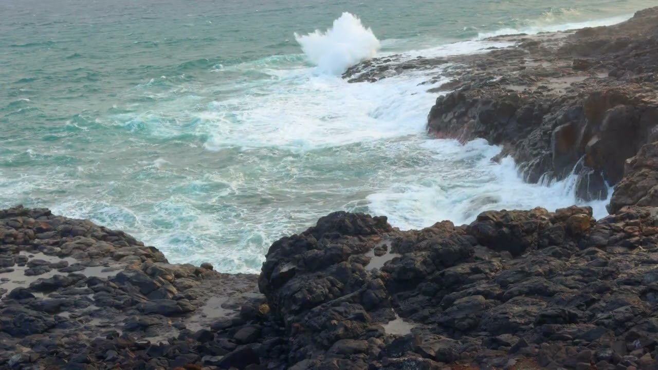 Rough 4K Ocean Waves  - 1 Hour Powerful Sea in Slow Motion