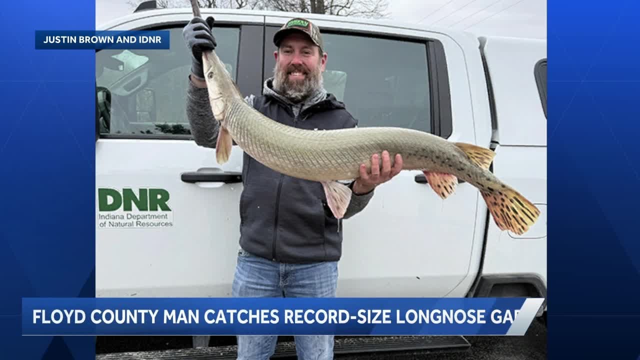 Floyd County man lures record-setting 23-pound fish in Ohio River