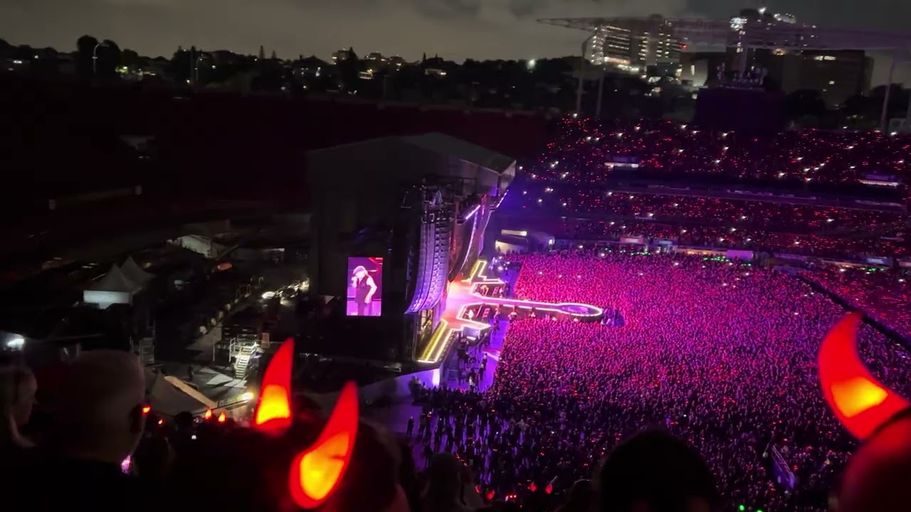 AC/DC - You Shook Me All Night Long (Morumbis - 04/03/2026)