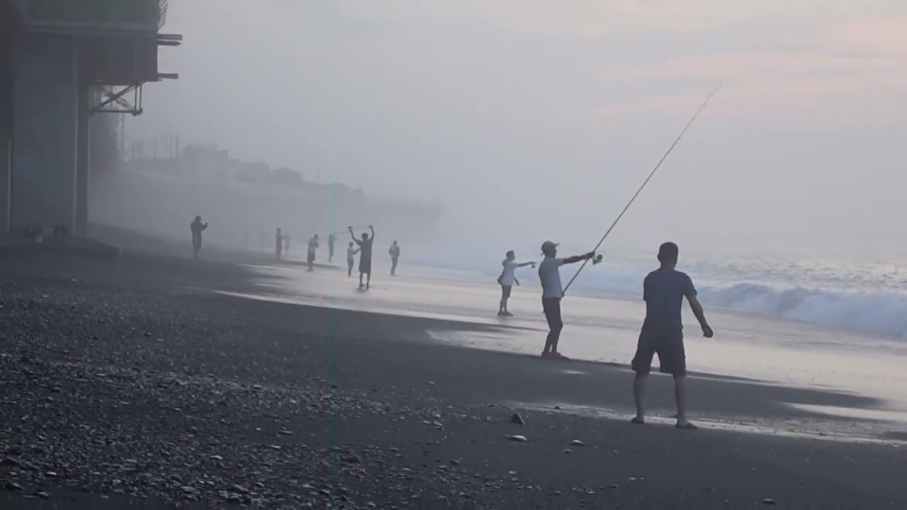 2025/07/05　土　04:35　国府津海岸
