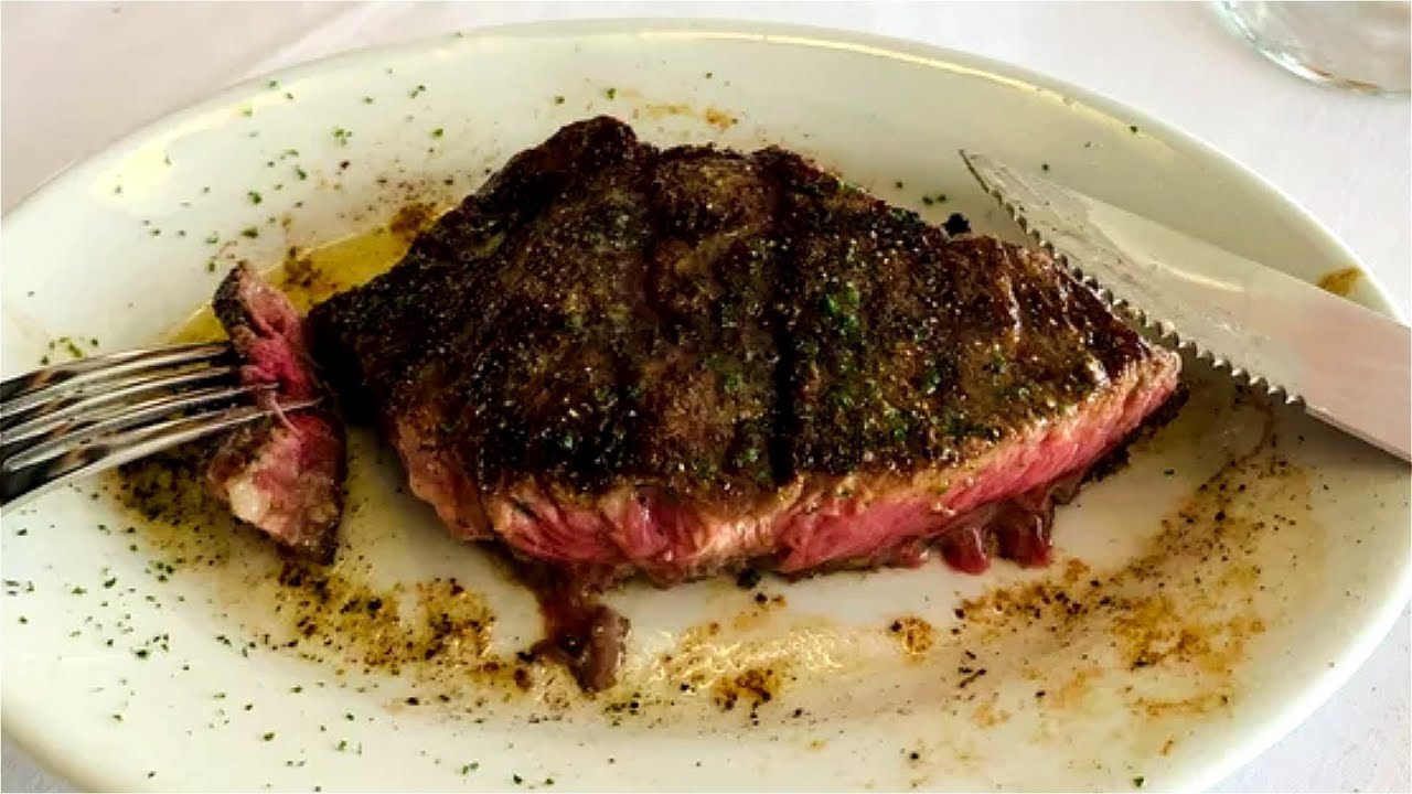 Вот секрет вкуснейшего стейка в стейк-хаусе Рут Крис