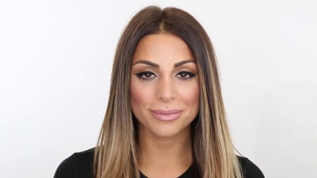How to Contour & Highlight Using theBalm Highlite 'N' Con tour Palette