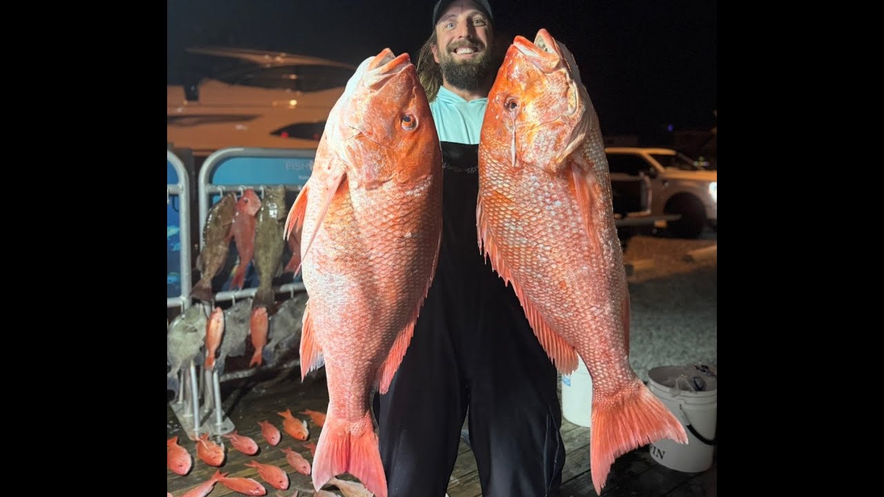 10 hour smash..Big red snappers..limit of trigger fish..scamp & red groupers..& more..Destin Floria