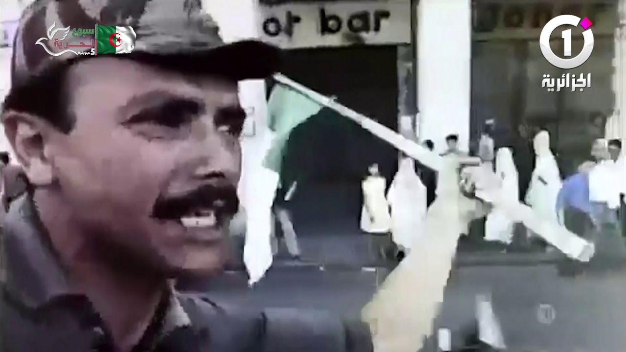 يوم الإستقلال  حين عانق الشعب حضن الحرية