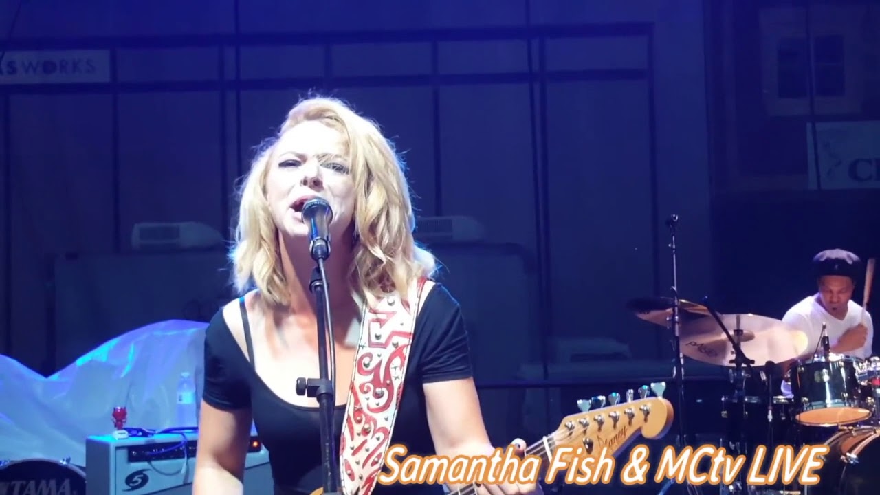 Samantha Fish on mctvlive : THIS ONE HAS SOME PIPES
