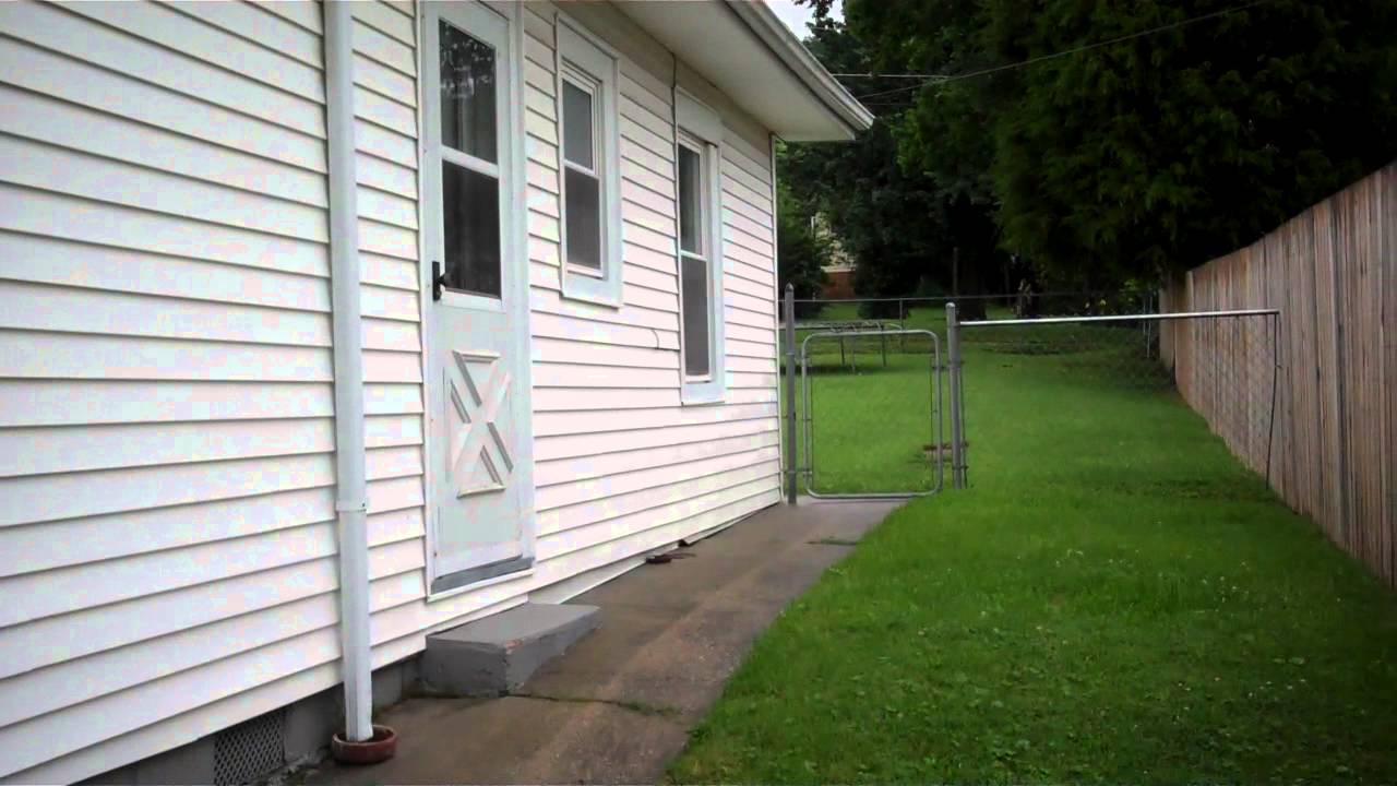 608 Elm Street, Ravenna KY 40472, $79,900, Joyce Marcum Realty