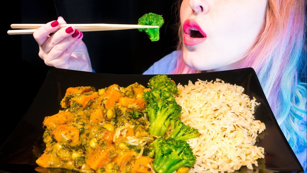 ASMR: Super Creamy Coconut Sweet Potato Curry | Convenience Food ~ Relaxing Eating [No Talking|V]😻