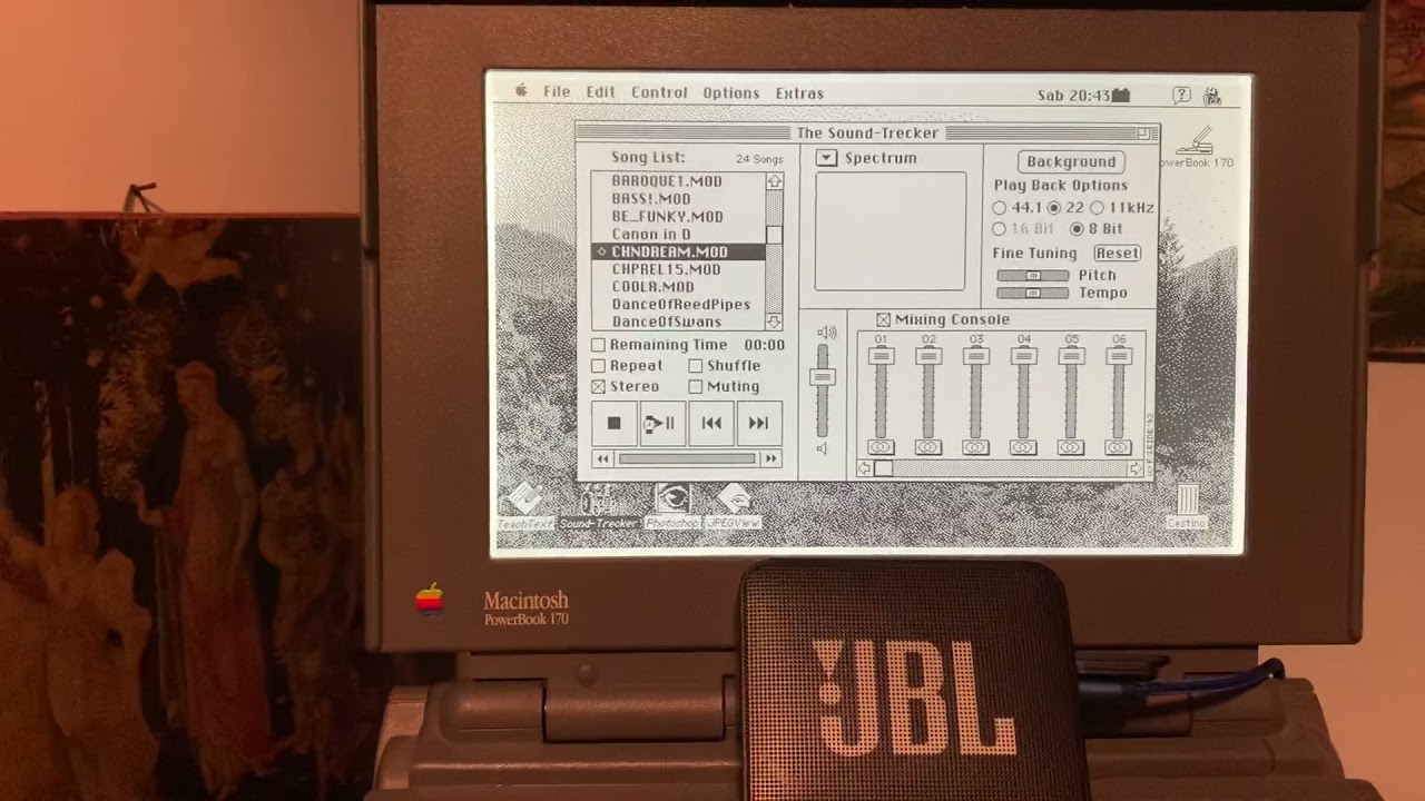 Powerbook 170 meets jbl go 2