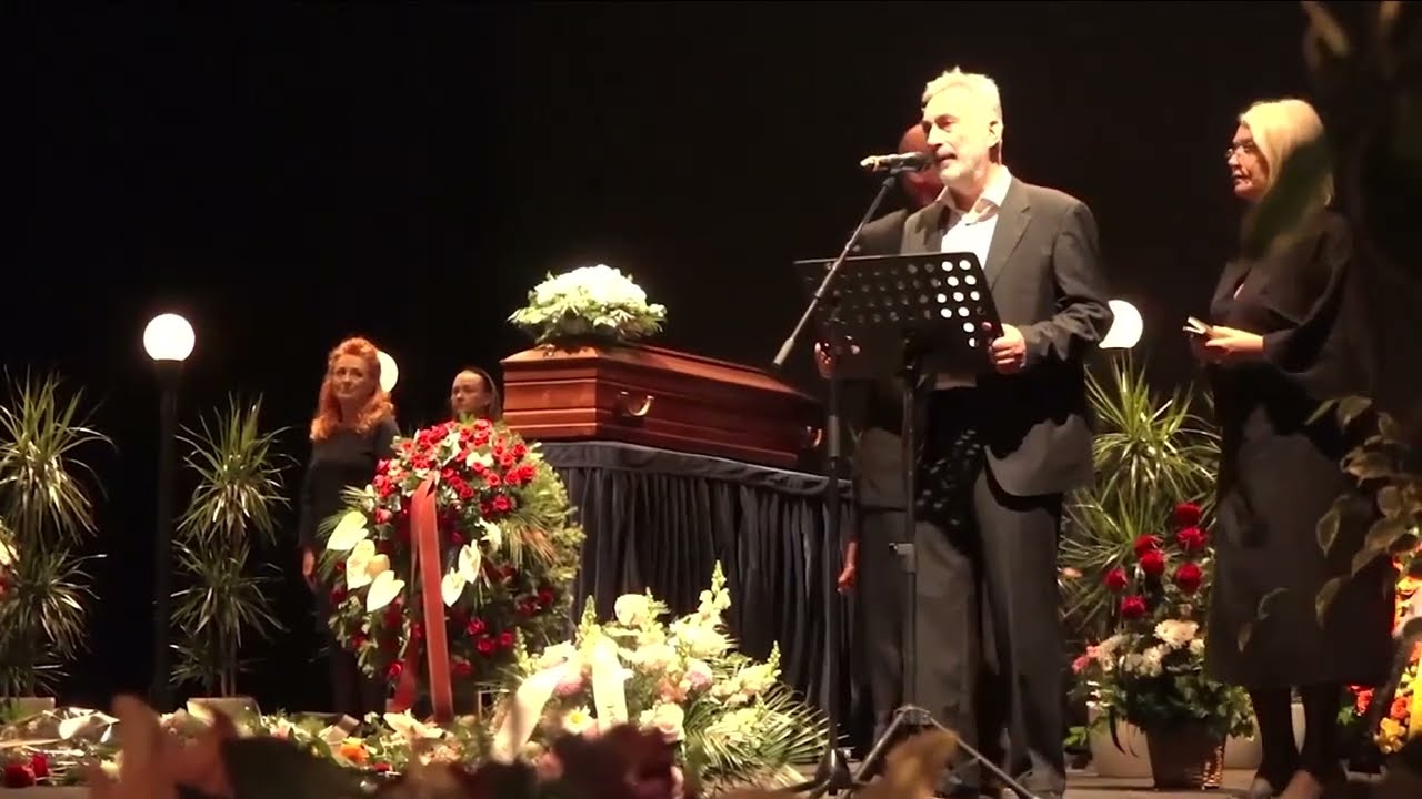 Petr Vacek na pohřbu Postlerové: V neděli byl třídní sraz, už jsi nedorazila...