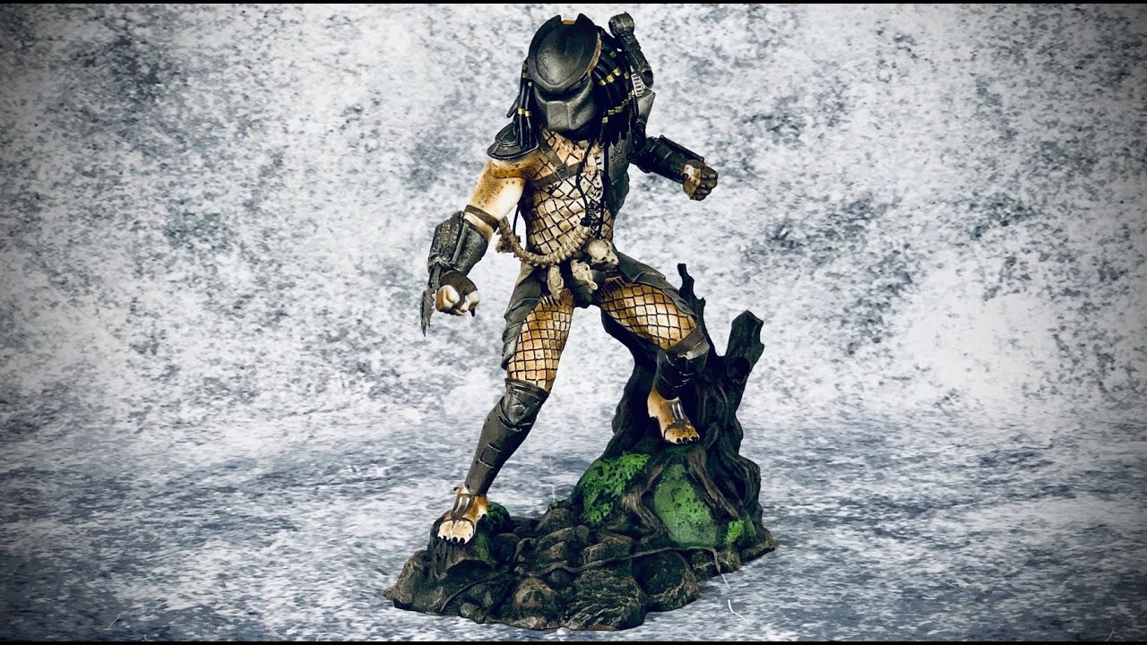 Diamond Select: Jungle Hunter Predator Gallery Statue 4K Review