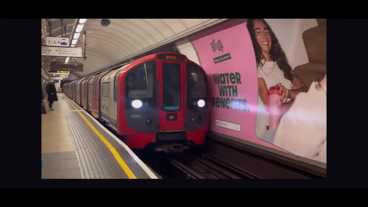 Journey on the Lioness,Bakerloo,Victoria and Circle lines from Harlesden to Sloane Square ￼￼