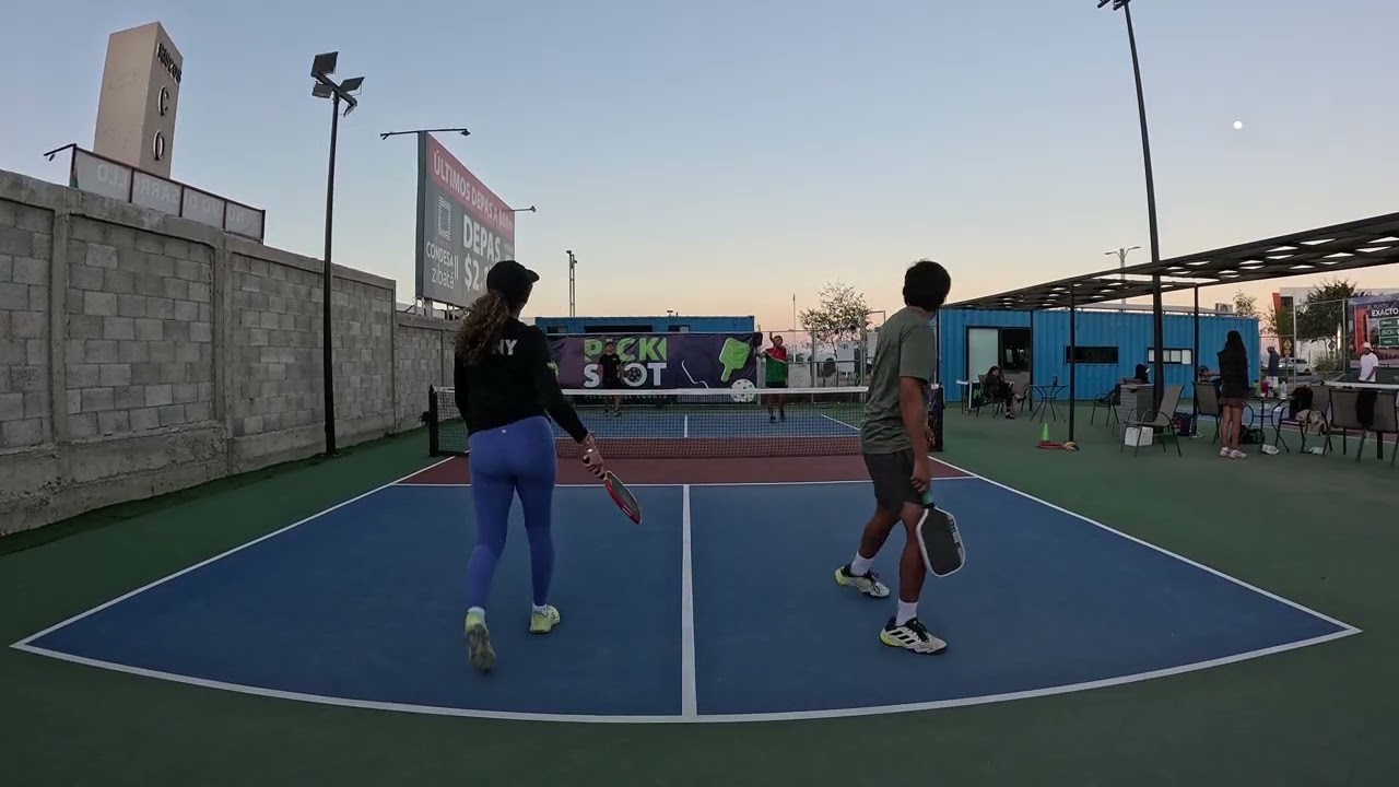 Edgar y Memo vs Dany y Mau