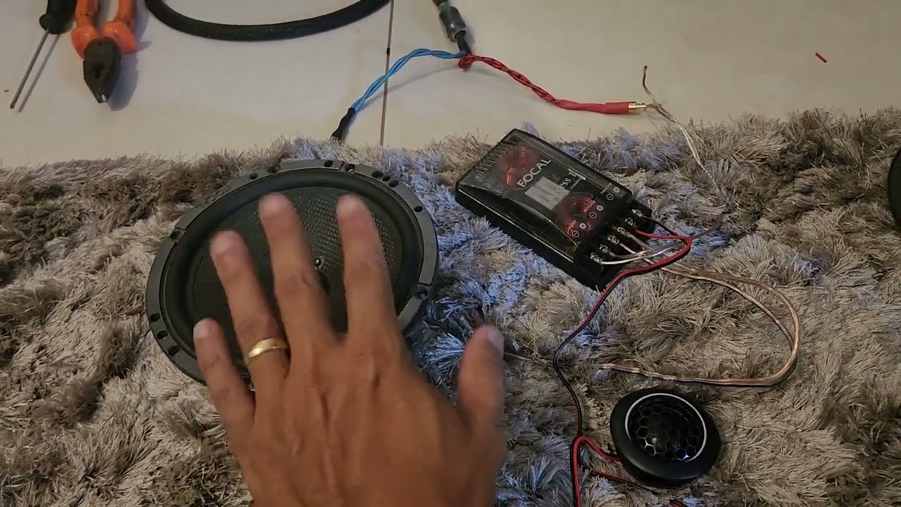 detalhes pra ninguém comprar errado do kit extremeaudiorv spl alto porém menos detalhes em agudos