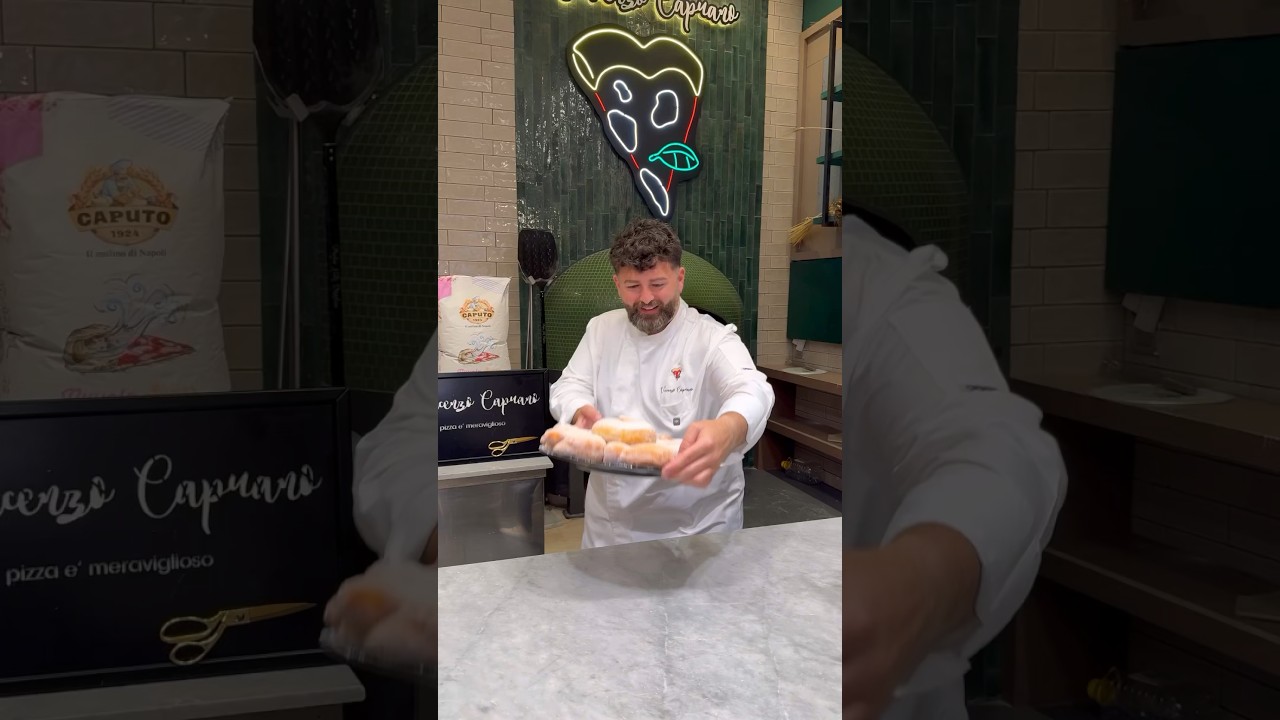 Un dolce tipico napoletano, le graffette