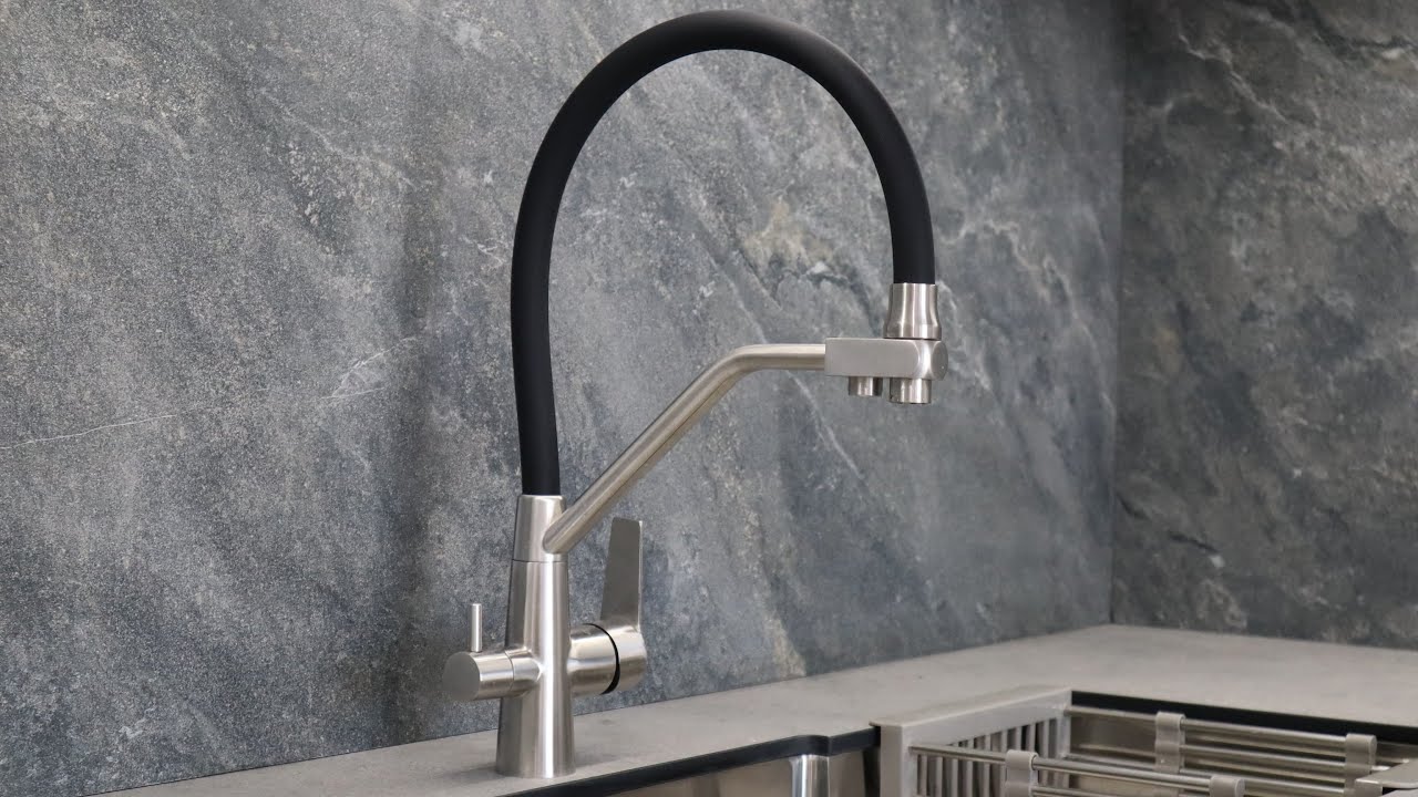 Кухонний змішувач Kroner KRP Edelstahl Klassisch ESG03817BLK